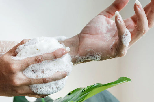 What To Use Instead of a Loofah: Eco-Friendly Alternatives 