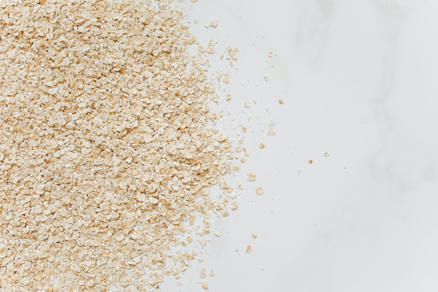 5 Oatmeal Benefits for Skin